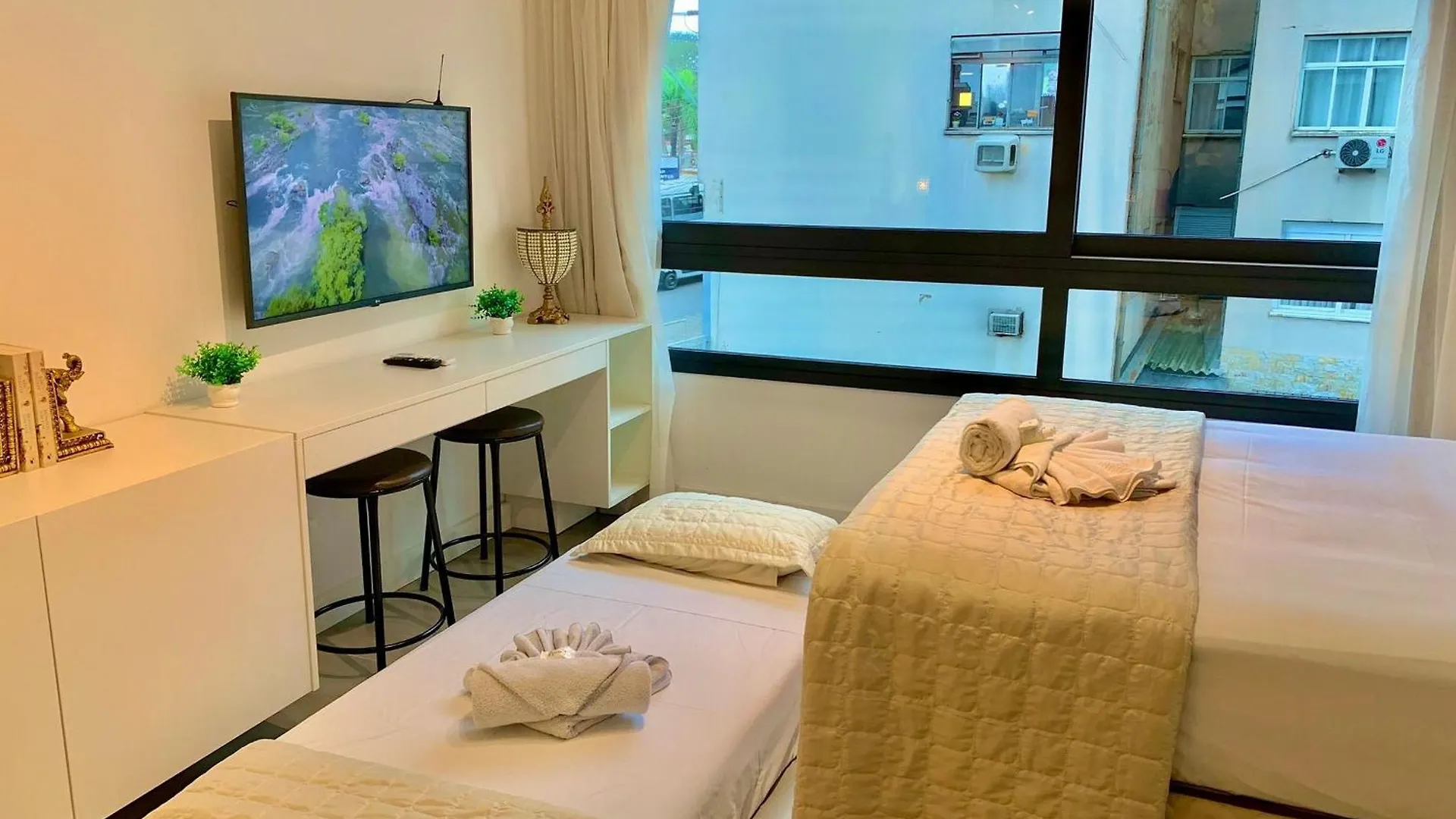 Liv - Apartamento 705 Porto Alegre 0*,  Brazil